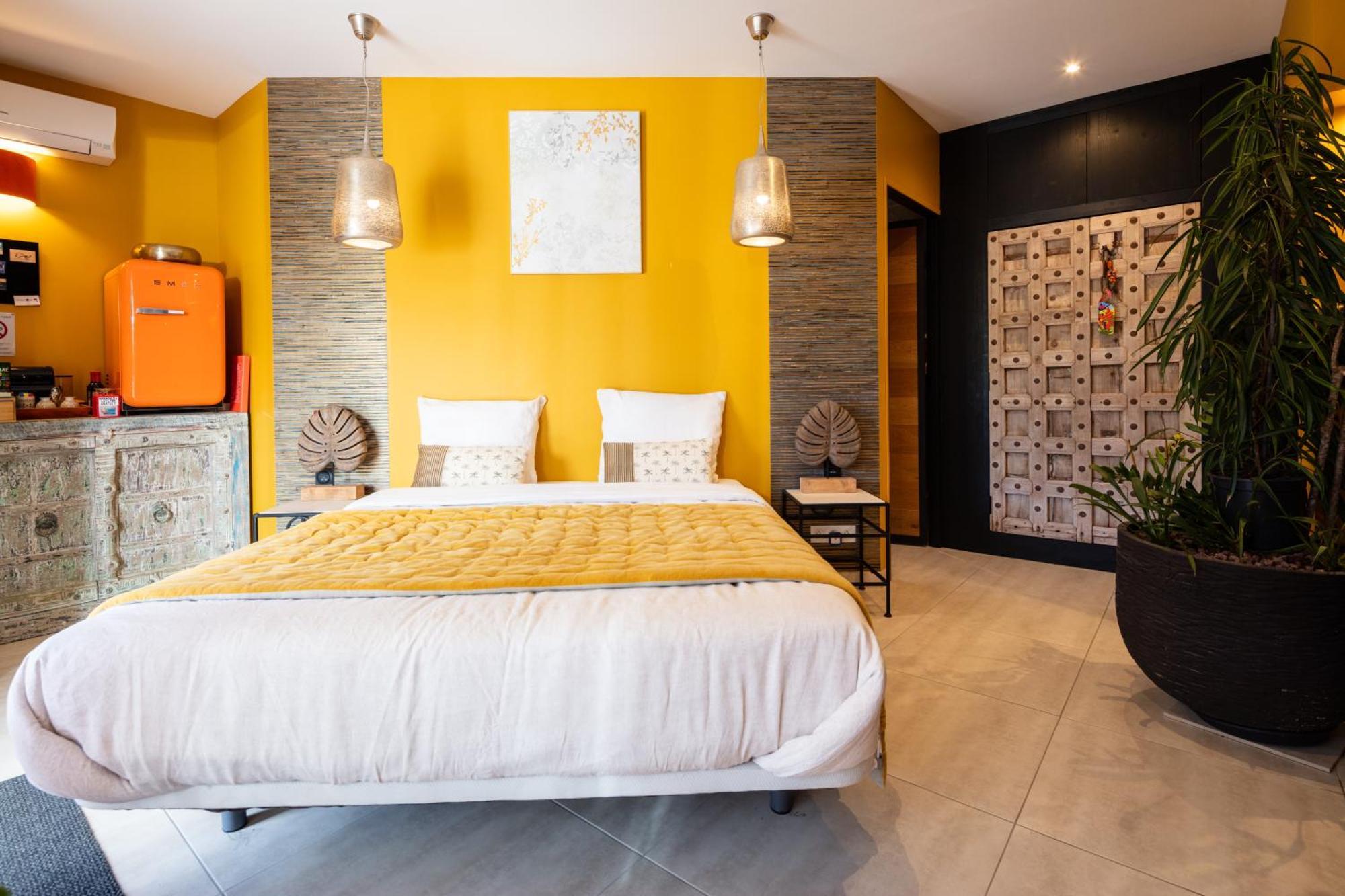 Escapades Lointaines Bed & Breakfast Perpignan Exterior photo