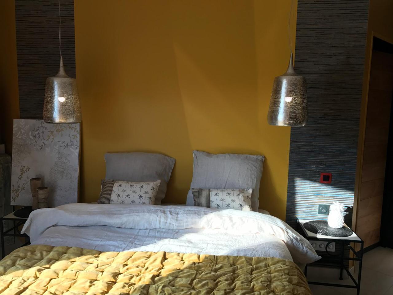 Escapades Lointaines Bed & Breakfast Perpignan Exterior photo